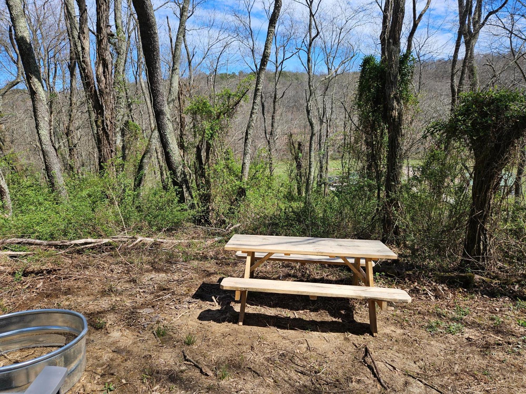 Cardinal Cove Campsite At Hocking Vacations - Tent Not Included Logan Exterior photo